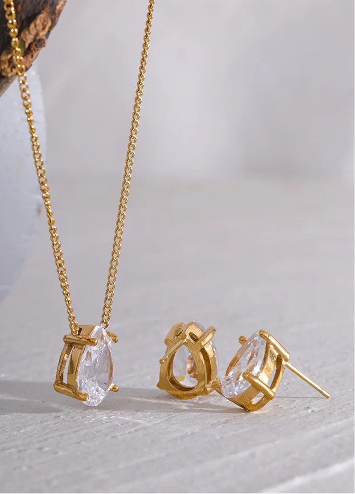 Collar Lia